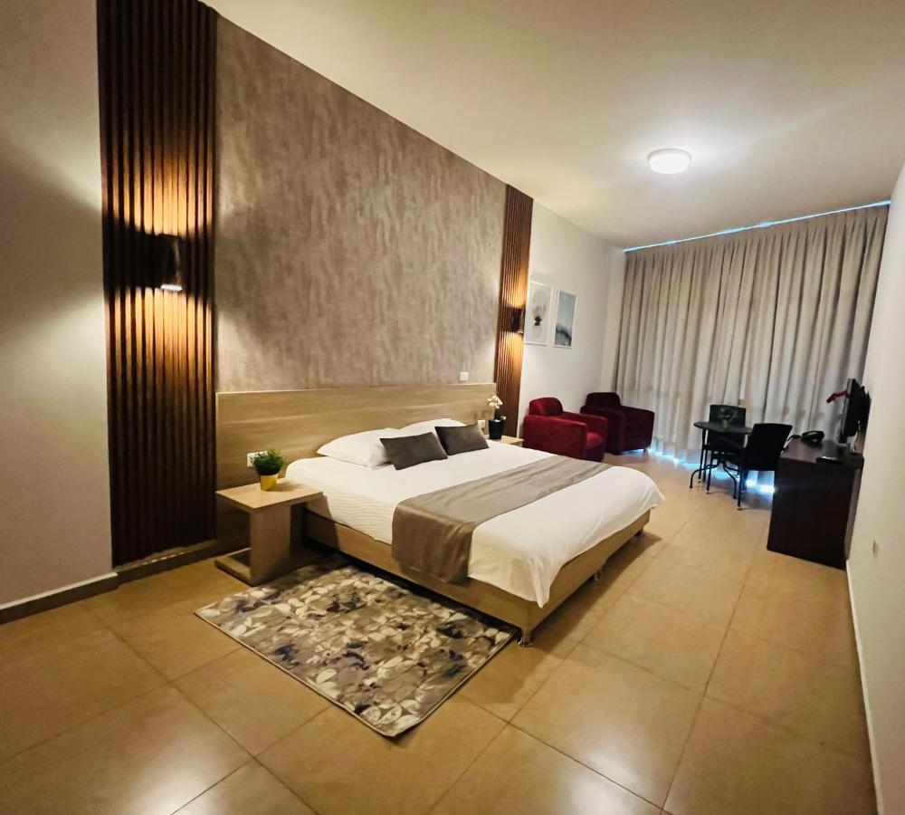 Byblostar Hotel Exterior photo